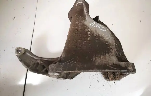 Volkswagen Sharan Engine mounting bracket 7m0199207b 97vw6061ab