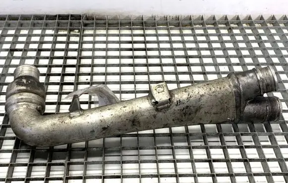 Volkswagen Phaeton Turbo turbocharger oiling pipe/hose 3D0145762J