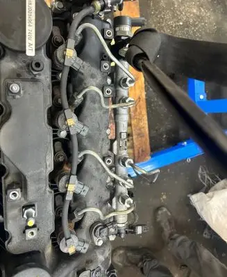 KIA Sorento Fuel main line pipe 314002F600 8570507 47007409