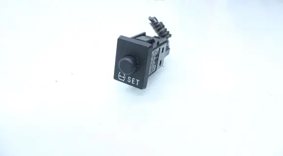 Toyota Verso TPMS reset button 15D084