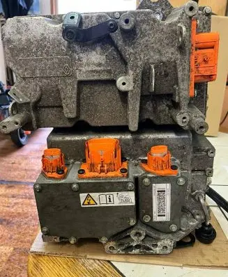 Renault Zoe Voltage converter inverter 290039014R