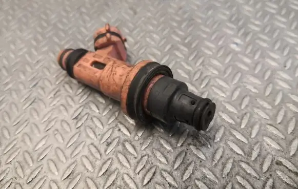 Lexus SC 300 - 400 Fuel injector 2325050030