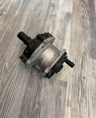 Hyundai Ioniq 5 Electric auxiliary coolant/water pump