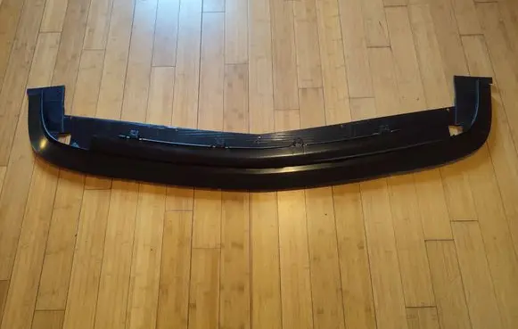 Dodge Challenger Front bumper lip 68260156AC