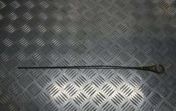 Ford Focus Oil level dip stick 