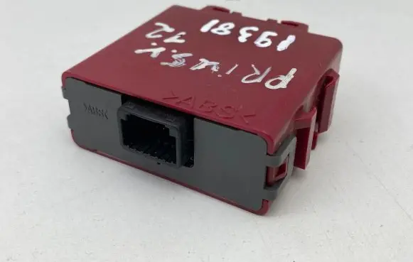 Toyota Prius+ (ZVW40) Tire pressure control unit 8976947040 1586001261
