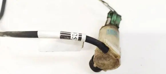 Honda Jazz Windscreen/windshield washer pump 2224636A