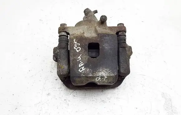 Toyota RAV 4 (XA20) Front brake caliper