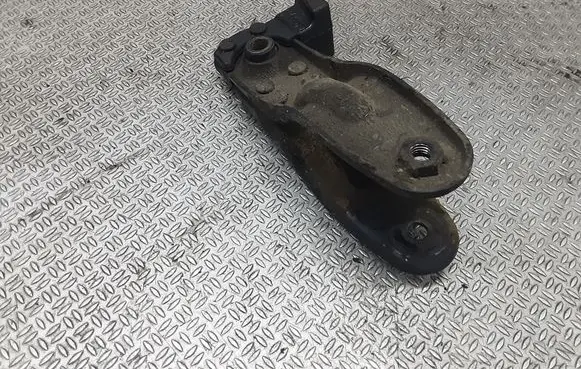 Peugeot 407 Gearbox mounting bracket A000500