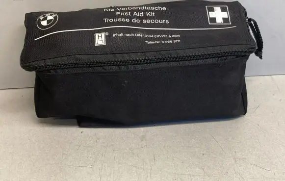 BMW X5 E70 First aid kit 