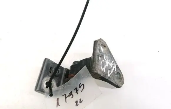 Volkswagen Jetta V Front door upper hinge