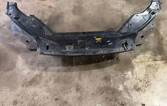 Volvo S80 Radiator support slam panel 