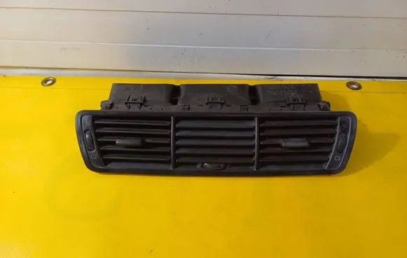Citroen C8 Dash center air vent grill 1484107077 1491965077 1846594