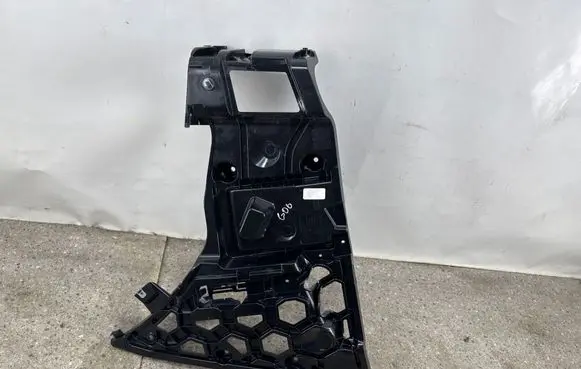 BMW X6 G06 Rear bumper mounting bracket 8085684