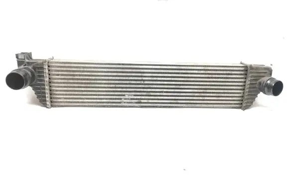Nissan NV400 Intercooler radiator T0832004 0468102 24102018104
