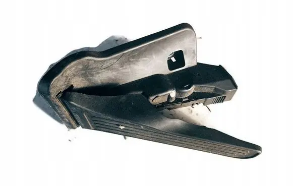 Chevrolet Camaro Accelerator throttle pedal 84534504