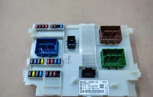 Volvo V70 Comfort/convenience module 31327994AA