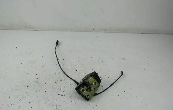 Renault Megane II Rear door lock 