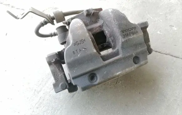 Volvo XC60 Front brake caliper 31471664