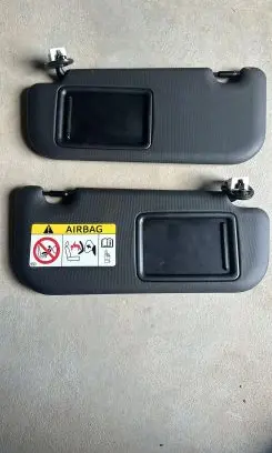 Toyota RAV 4 (XA50) Sun visor