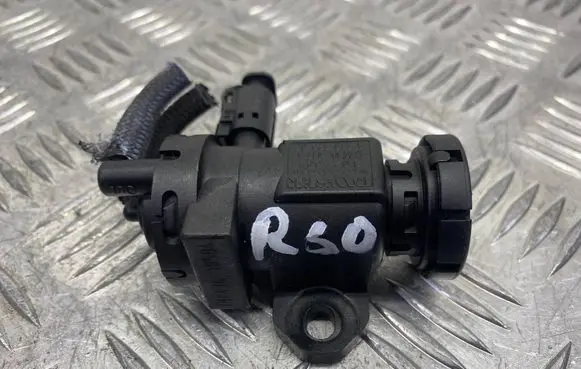 BMW 4 F32 F33 Turbo solenoid valve 8509323
