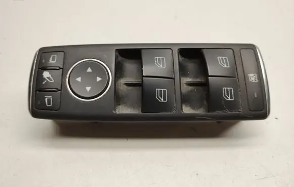 Mercedes-Benz C W204 Electric window control switch A2049055402