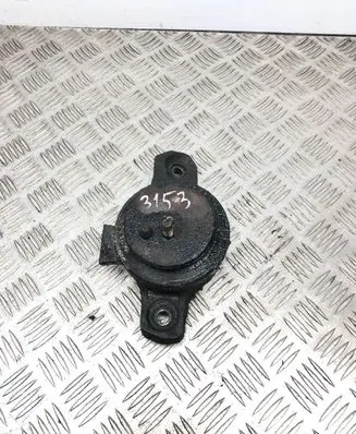 Subaru Forester SG Engine mount bracket