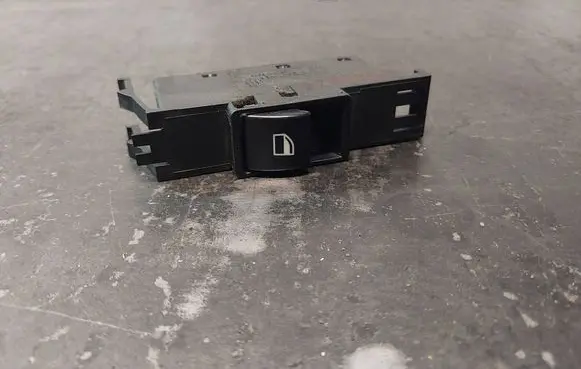 BMW 3 E46 Electric window control switch 6902176