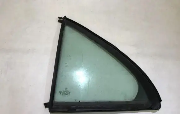 Mercedes-Benz E W210 Rear side window