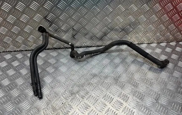 Mercedes-Benz E W212 Engine coolant pipe/hose A2125019782 130386