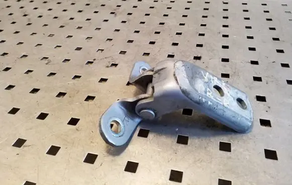Toyota Corolla E120 E130 Front door upper hinge