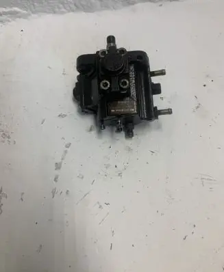 Fuel injection high pressure pump