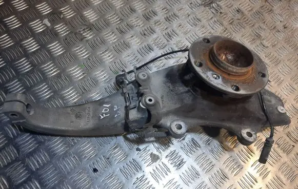 BMW 5 F10 F11 Front wheel hub 6775770 31216775770