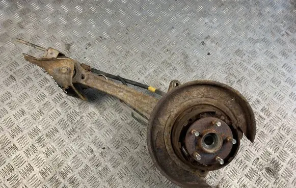 Subaru Outback Rear wheel hub