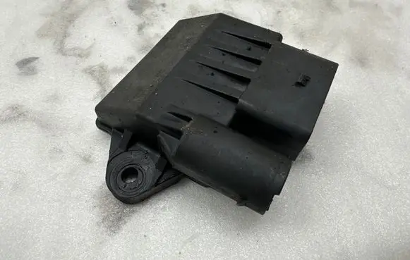 Mercedes-Benz S W221 Glow plug pre-heat relay A6429002700