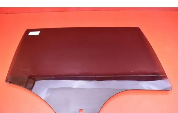 Ford Grand C-MAX Rear door window glass