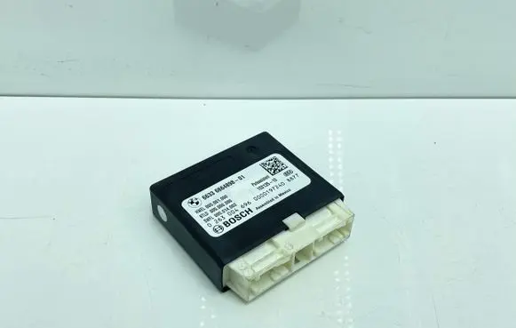 BMW M4 F82 F83 Other control units/modules 6864898 005001000 005000000