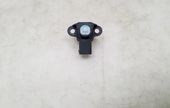 Mercedes-Benz Sprinter W906 Air pressure sensor A0051535028