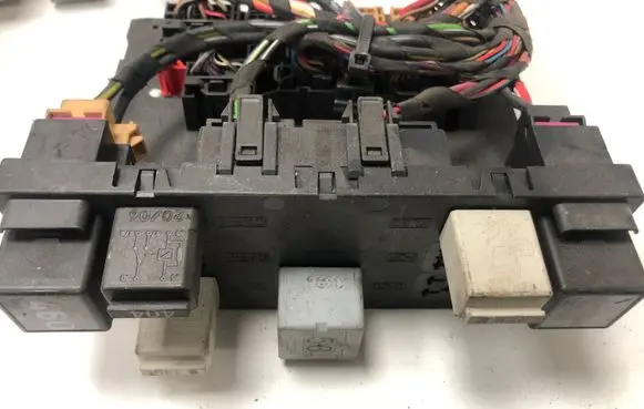 Volkswagen PASSAT B6 Comfort/convenience module 3C0937049J