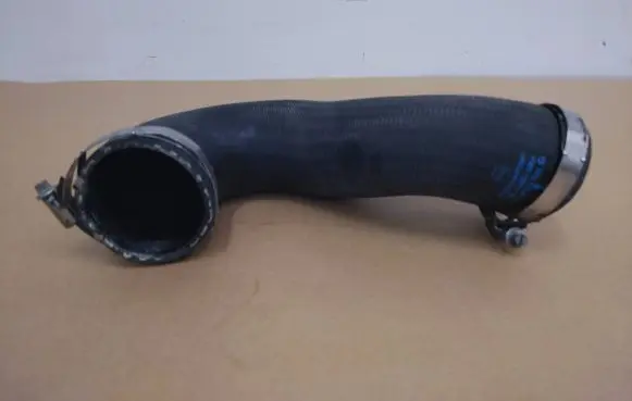 Porsche Cayenne (92A) Intercooler hose/pipe 7P0145972D PXR132011RO