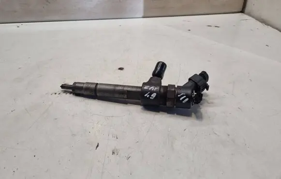 Opel Zafira B Fuel injector 0445110276