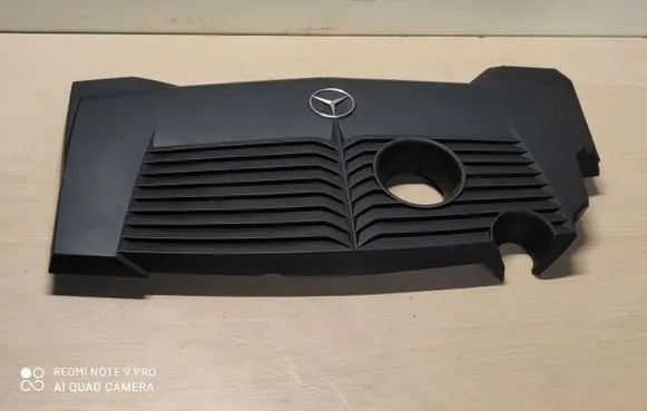 Mercedes-Benz B W246 W242 Engine cover (trim) A2700100067