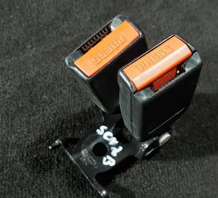 Renault Scenic II - Grand scenic II Middle seatbelt buckle (rear) 5274224 168505A KENA077
