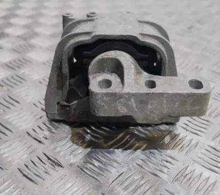 Volkswagen Golf VI Engine mount bracket 1K0199262AT