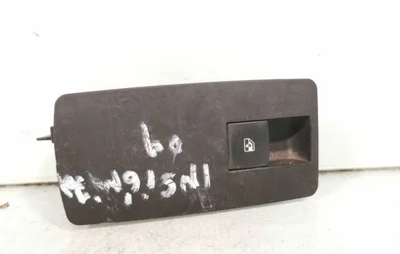 Opel Insignia A Electric window control switch 13301886 8068