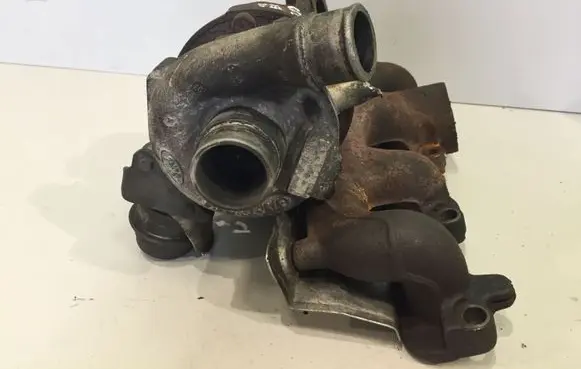 Ford Mondeo Mk III Turbo 2S7Q6K692AD