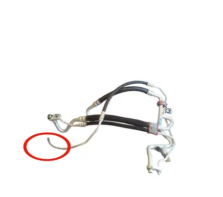 Air conditioning (A/C) pipe/hose