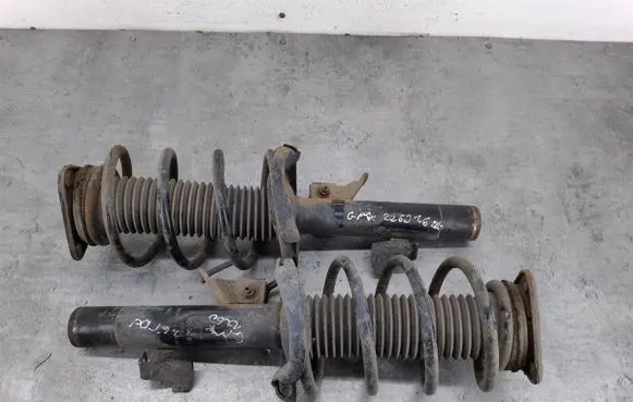 Front shock absorber/damper