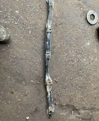 Toyota RAV 4 (XA30) Top upper radiator support slam panel