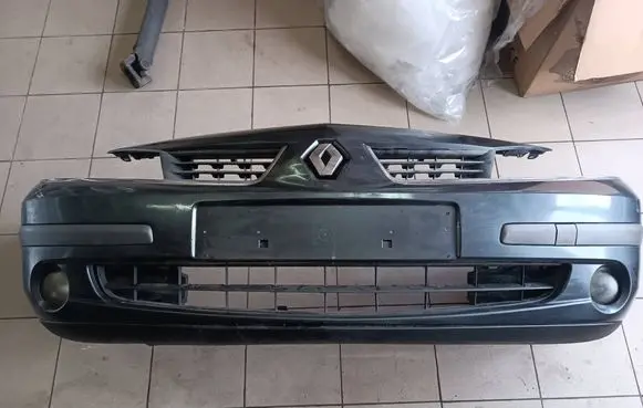 Renault Laguna II Front bumper